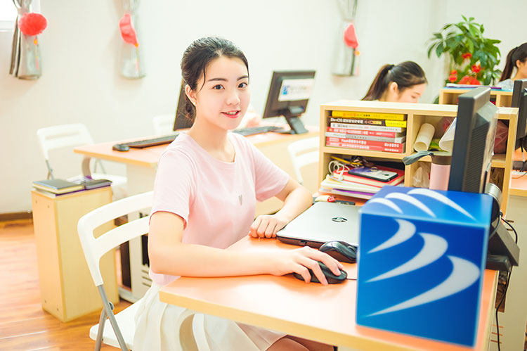为什么一定要选择春季入学？这四大优势你不得不知！