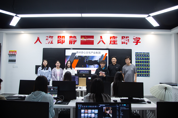 校企携手共创辉煌，贵阳新华学子海外短剧宣发获佳绩！