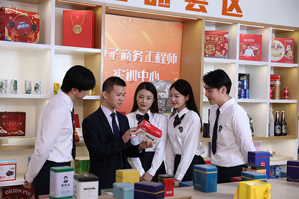 电商平台运营与用户增长：策略、合规与长效价值