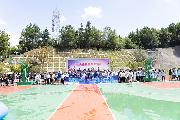 2025校园泼水节
