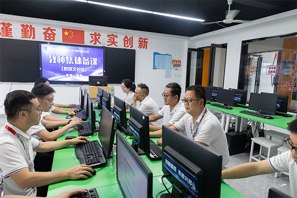 聚焦课堂集思广益，技能测试赋能成长——我校扎实推进全体教师集体备课与实践技能测试活动！